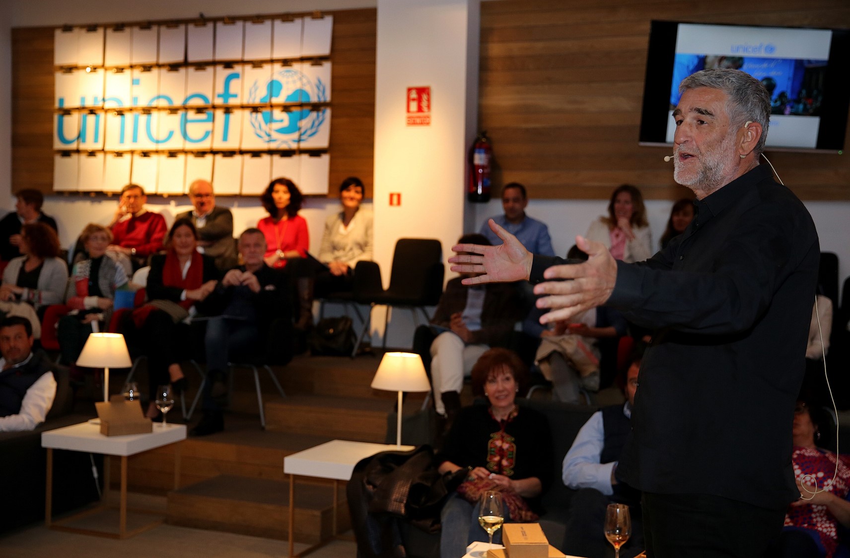 Juanma López Iturriaga presenta programa herencias UNICEF