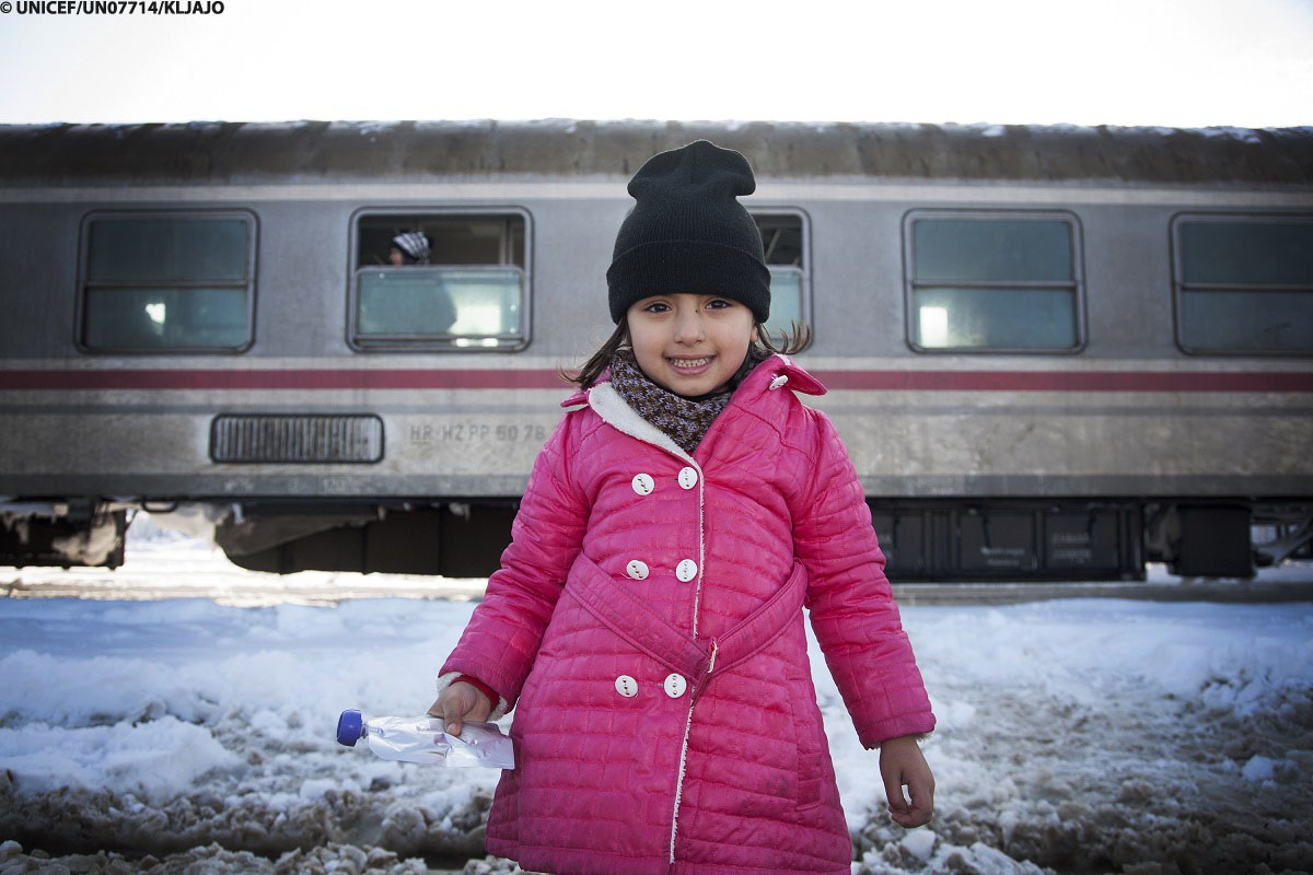 Ayuda niños refugiados de Siria