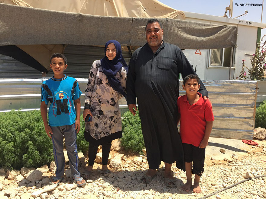Abu-Kareem-y-tres-de-sus-hijos