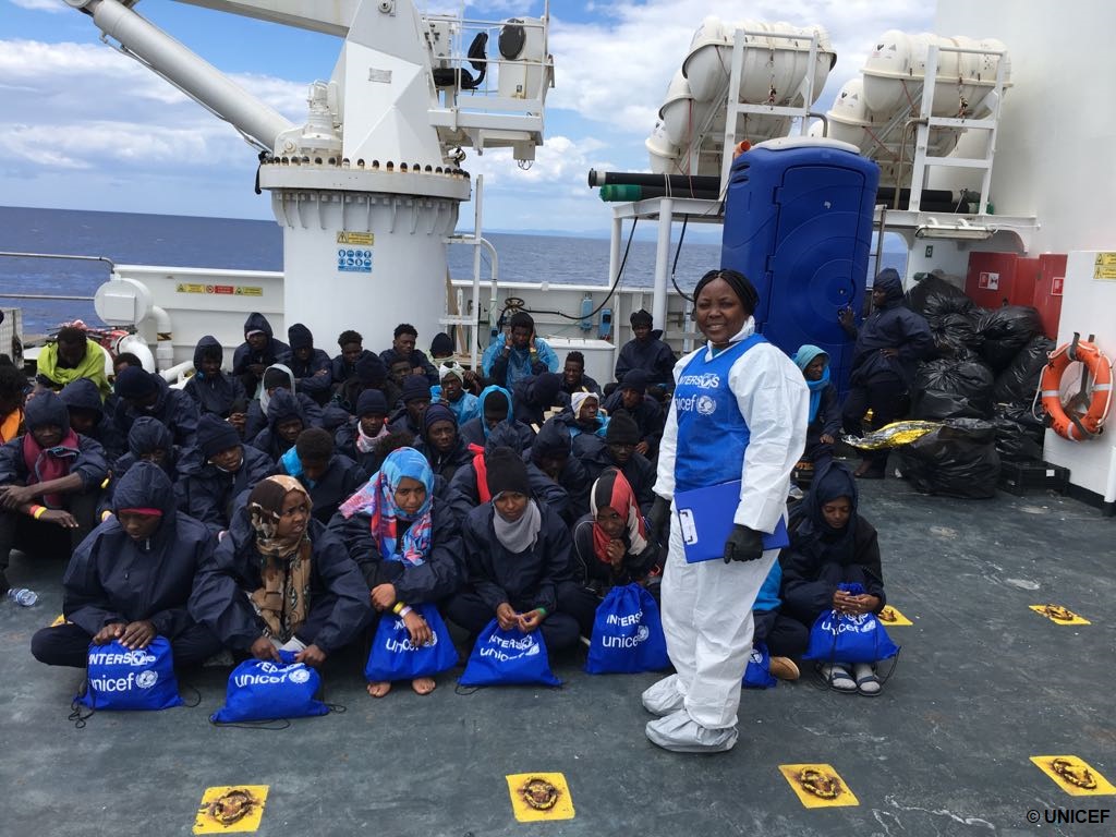 Barco Aquarius, UNICEF e Intersos