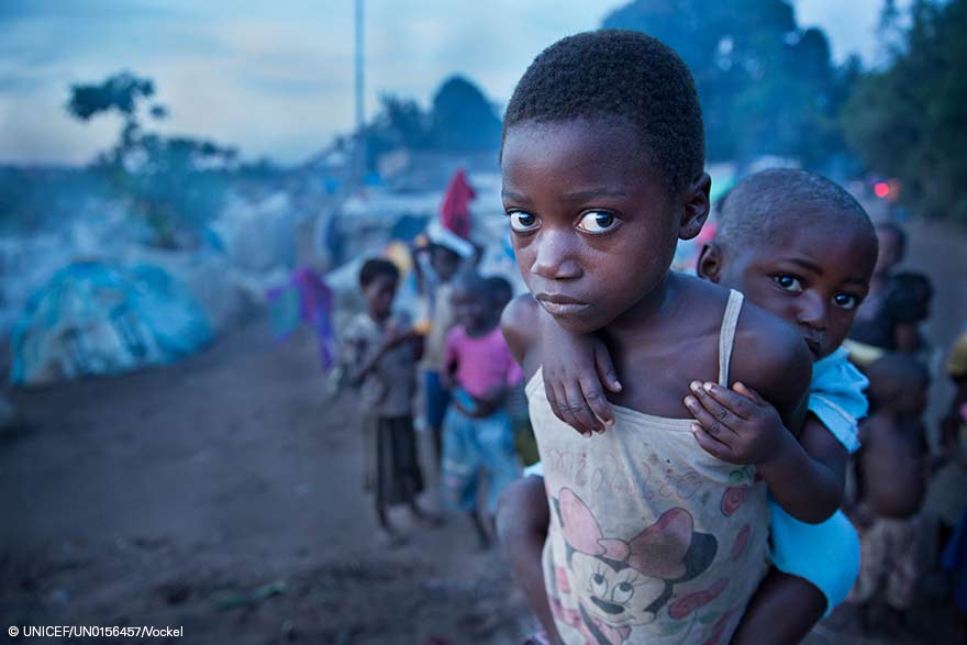800.000 niños más desplazados en Congo en 2017