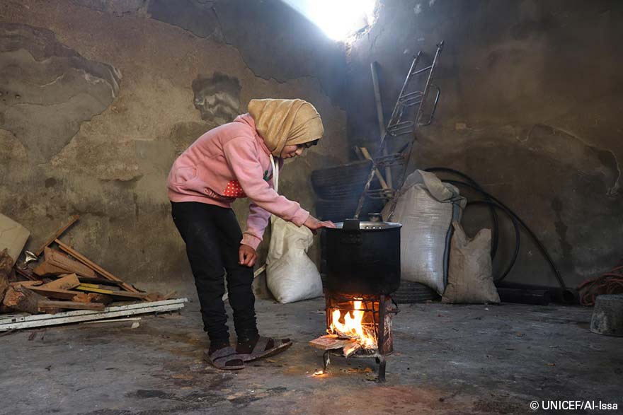 Ghada ha caído enferma varias veces este invierno