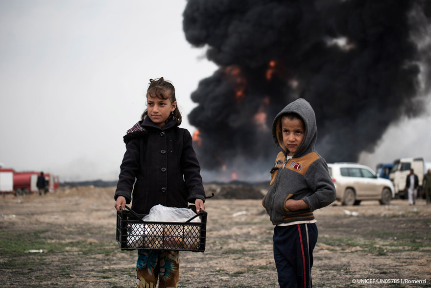 Niños atrapados en Mosul