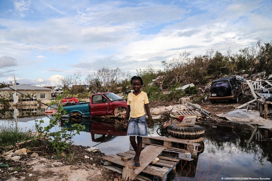 Miles de niños y niñas siguen necesitando ayuda tres meses después de que los huracanes devastaran las islas del Caribe
