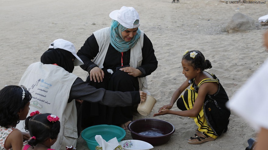 La acción militar contra las infraestructuras de agua pone en peligro el trabajo para prevenir otro brote de cólera en Yemen