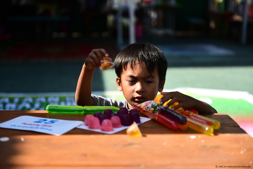 Terremoto y tsunami en Indonesia: empieza la identificación de los niños que se han quedado solos