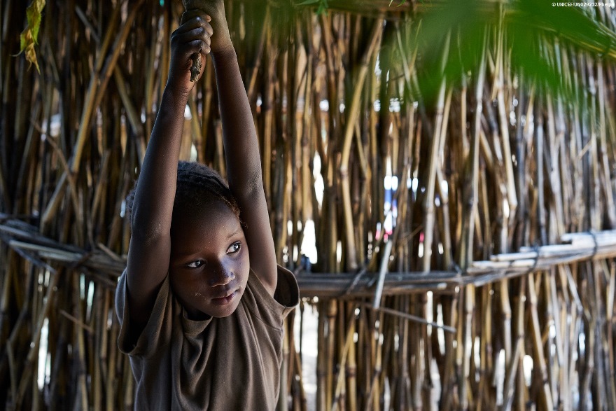 Más de 7 millones de niños se desplazan en África Occidental y Central cada año