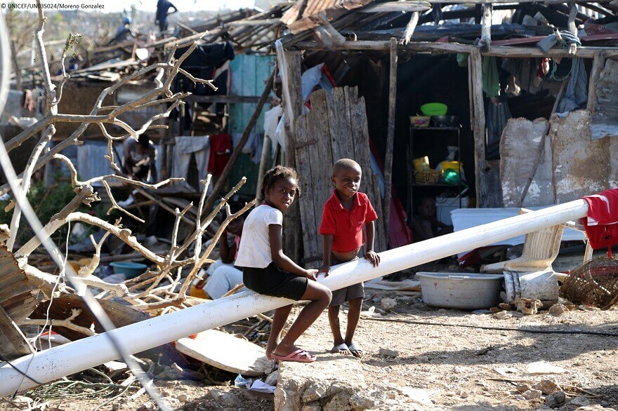 El número de niños desplazados por las tormentas en el Caribe se multiplica por seis a medida que empeora en impacto de la crisis climática 