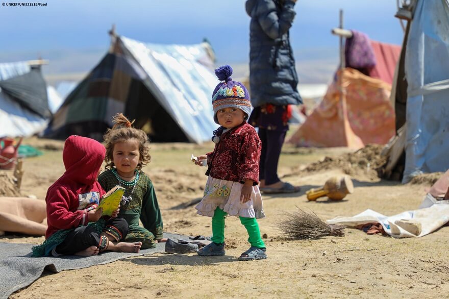 Día Internacional del Migrante: la COVID-19 ha causado una reducción dramática de los servicios esenciales y protección para los niños migrantes y desplazados en todo el mundo 