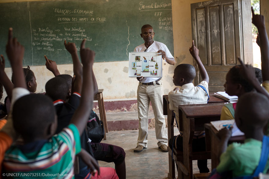 República Democrática del Congo: la violencia en la región de Kasai amenaza la educación de los niños 