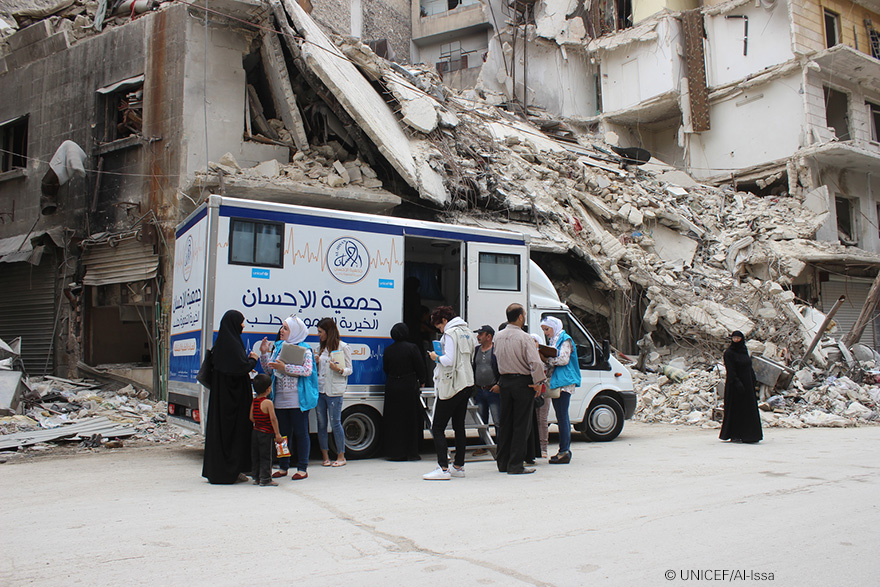 Ambulancia de UNICEF para los niños sirios de Alepo