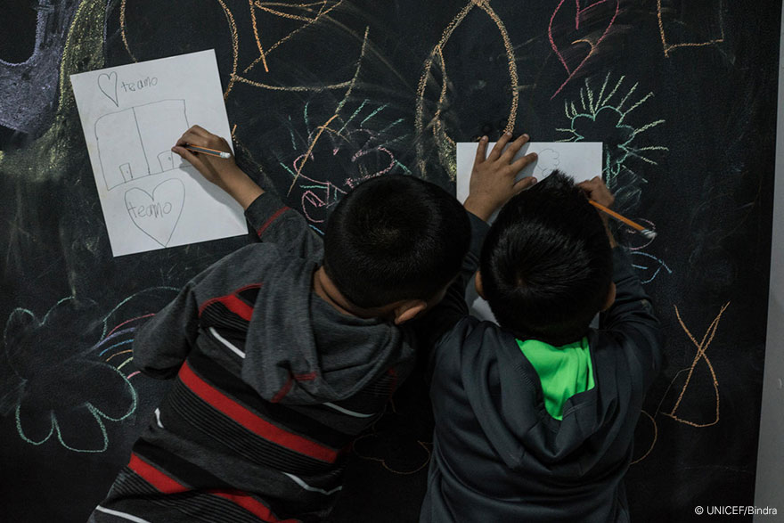 Caravana de migrantes: 2.300 niños viajan en ella y necesitan protección