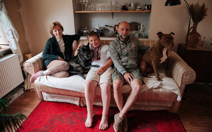 Andriy encuentra una familia de acogida. 
