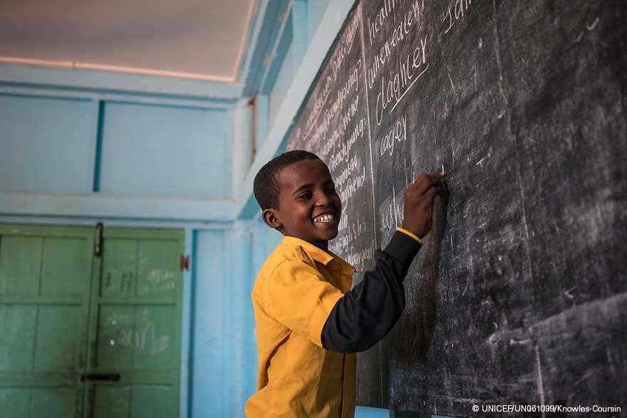 Educación para 5,5 millones de niños