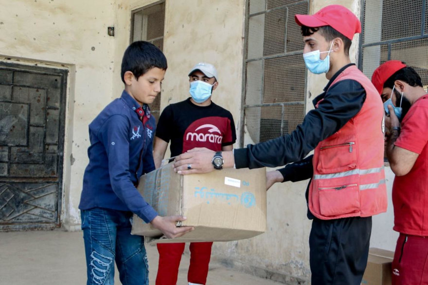Distribuimos ropa de abrigo en Siria.