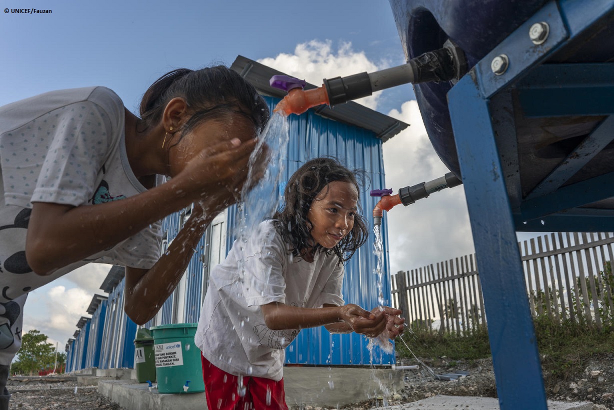Tsunami Indonesia, Valencia