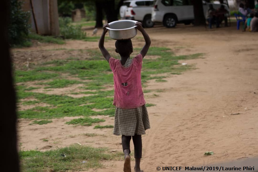 Los suministros de UNICEF para las familias desplazadas llegan a las zonas afectadas por las lluvias en Malawi 