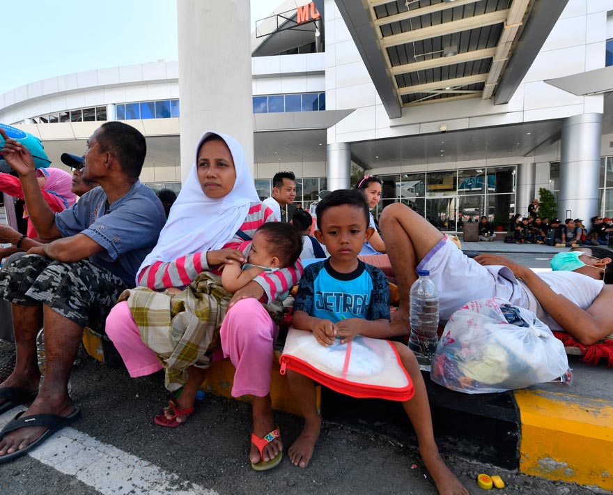Tsunami y terremoto en Indonesia