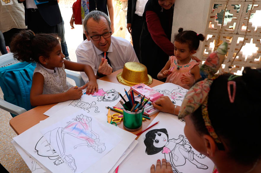 Más de medio millón de niños en Libia necesitan ayuda humanitaria