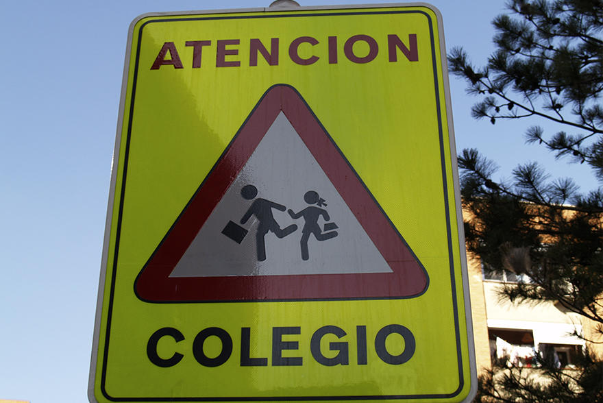 Atención: colegio