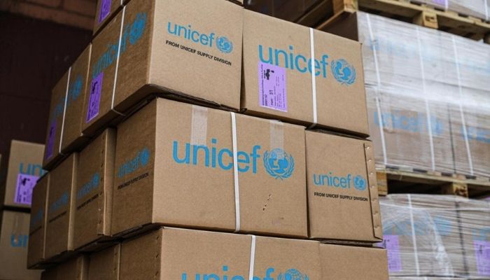 Suministros de UNICEF. 