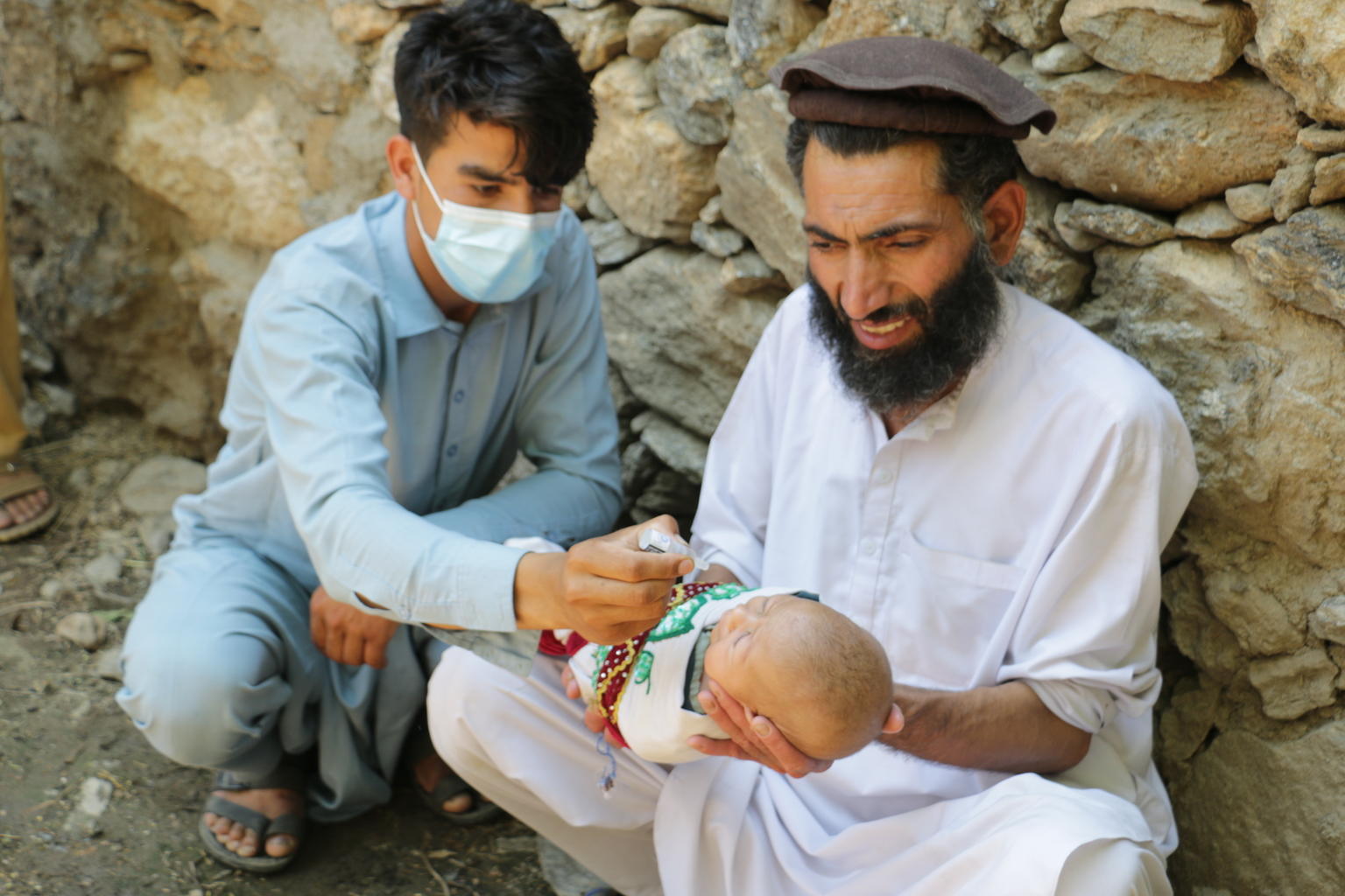 Vacunación COVID-19 Afganistán y Pakistán