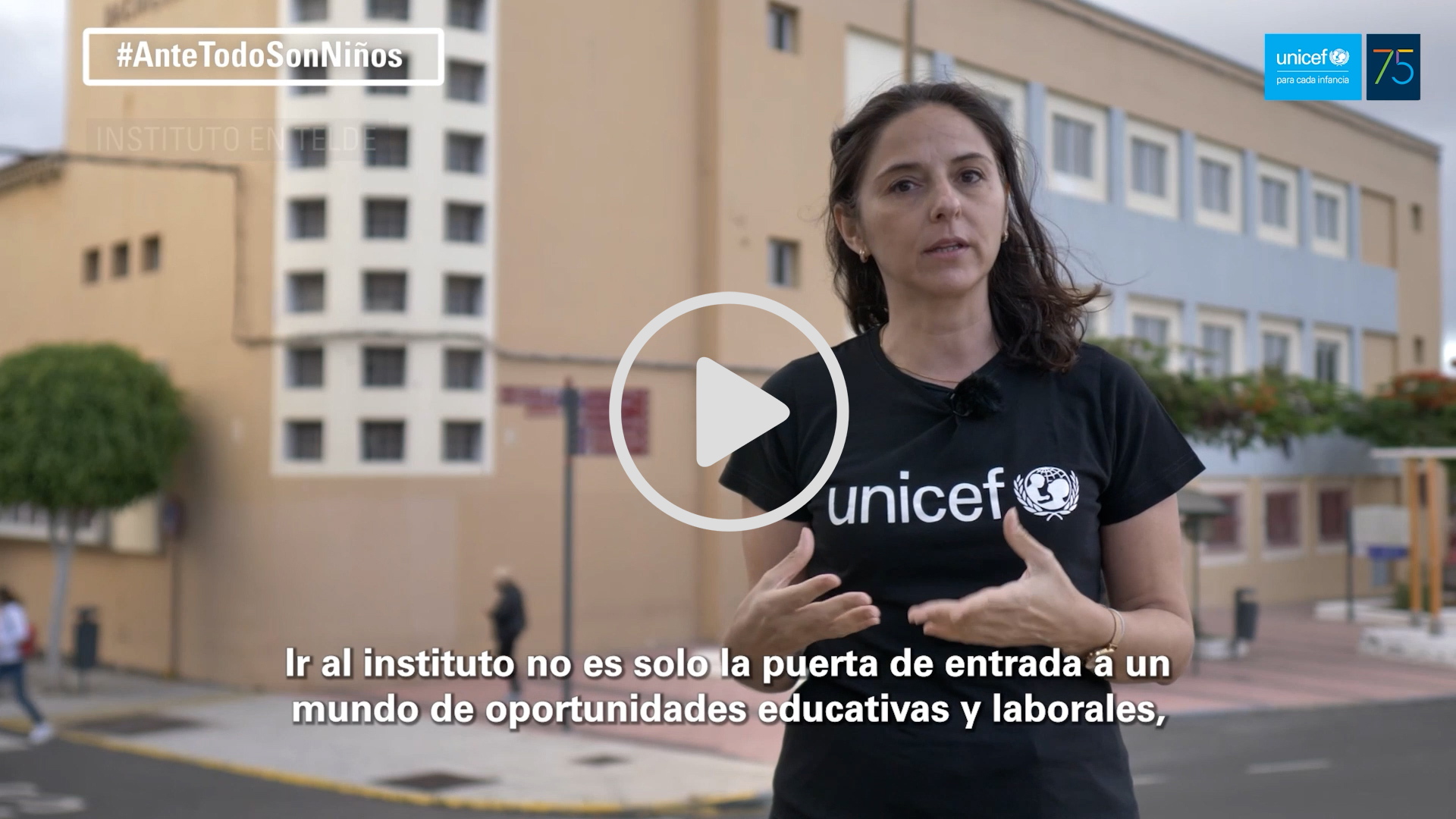 Niños y niñas migrantes en Canarias.