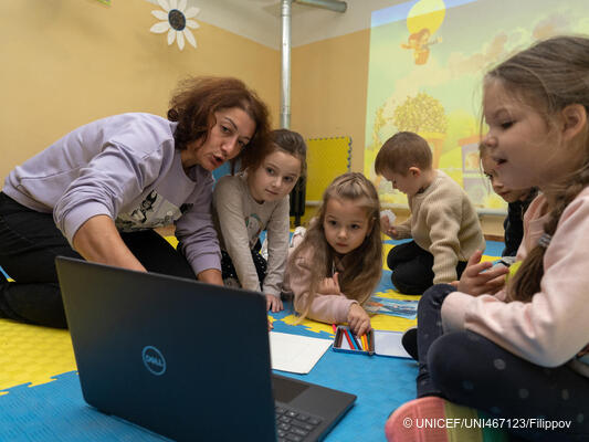 © UNICEF/UNI467123/Filippov