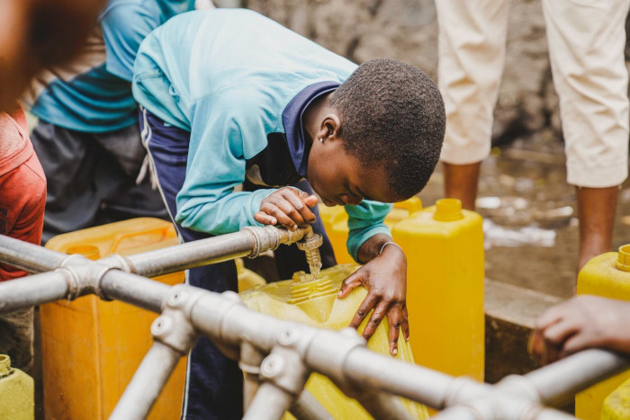 UNICEF suministra agua y saneamiento a 364.000 niños