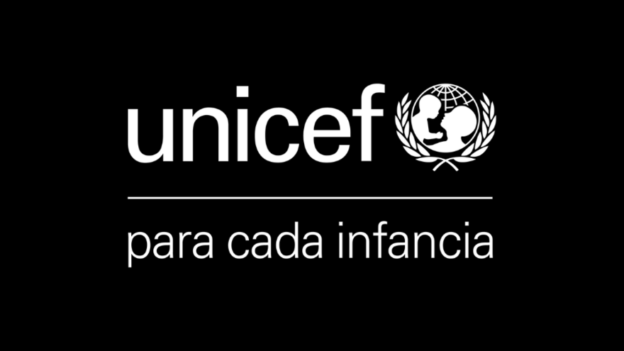Consejos para ayudar a niños y adolescentes a sobrellevar el impacto de la DANA
