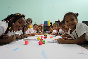 Participamos na reconstrución de escolas afectadas tras o paso do furacán Ian en Cuba