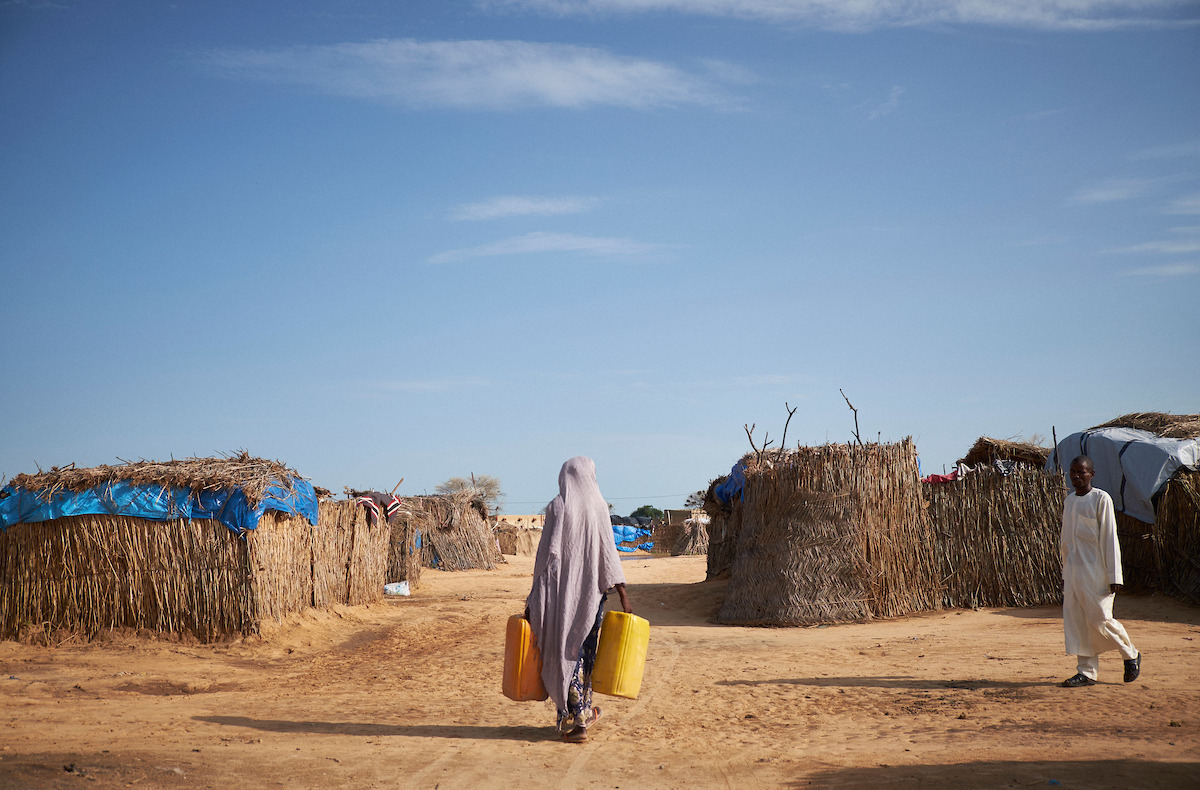 El suministro de emergancia de agua para los refugiados en Níger