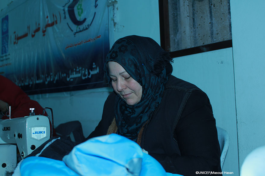 Damos abrigo a los niños de Siria y generamos empleo para las mujeres