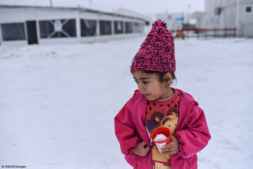 ¿Por qué otro invierno castiga a los niños refugiados en Europa?