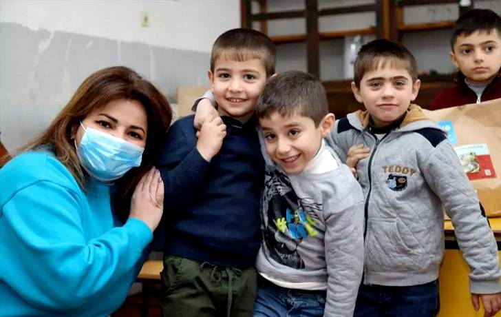 Embajadores de UNICEF en el mundo Niños sonriendo