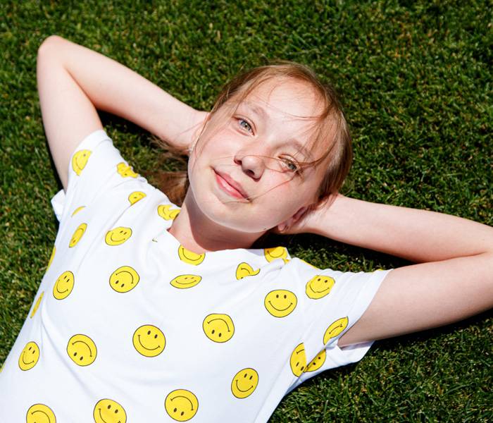 UNICEF Lab - A qué te comprometes Niña sonriendo