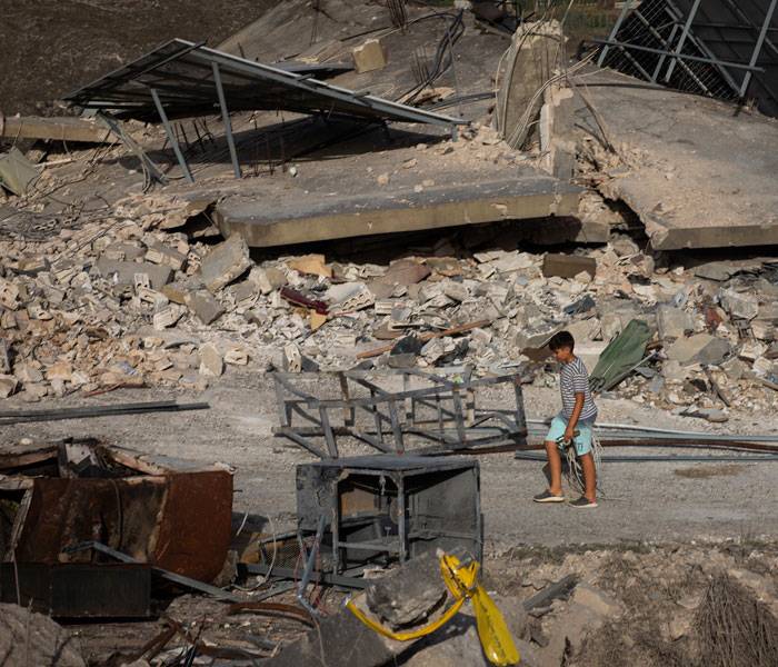 Jnata, sur del Líbano. Un niño en la zona afectada de Jnata, sur del Líbano.