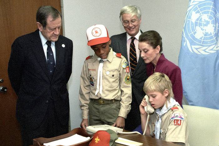 La Convención sobre los Derechos del Niño (1989) La Convención sobre los Derechos del Niño (1989)