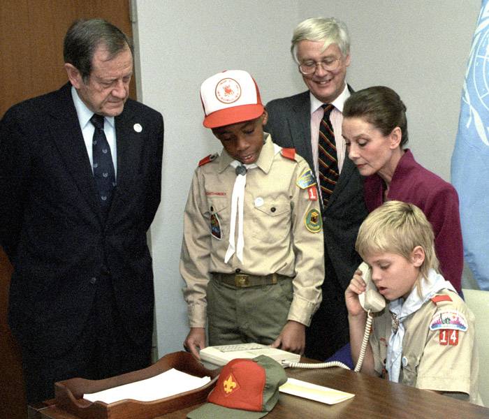 La Convención sobre los Derechos del Niño (1989) La Convención sobre los Derechos del Niño (1989)
