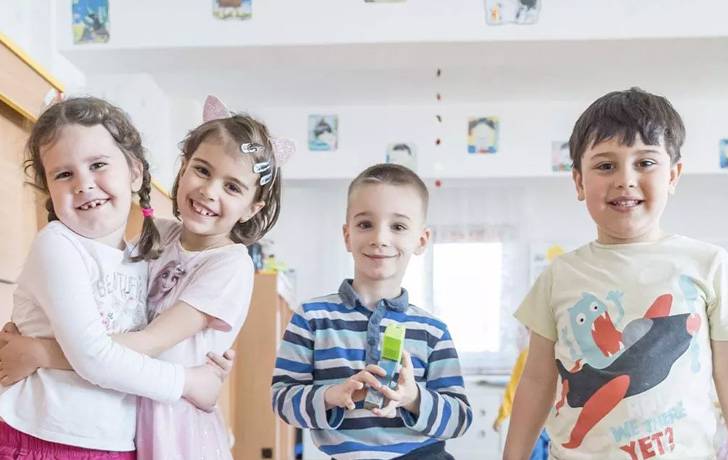 UNICEF - Derechos de los niños y las niñas Imagen de unos niños